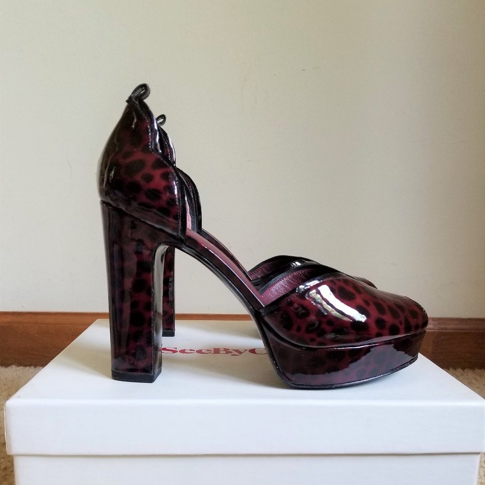 Marc Jacobs Patent Leopard Heel